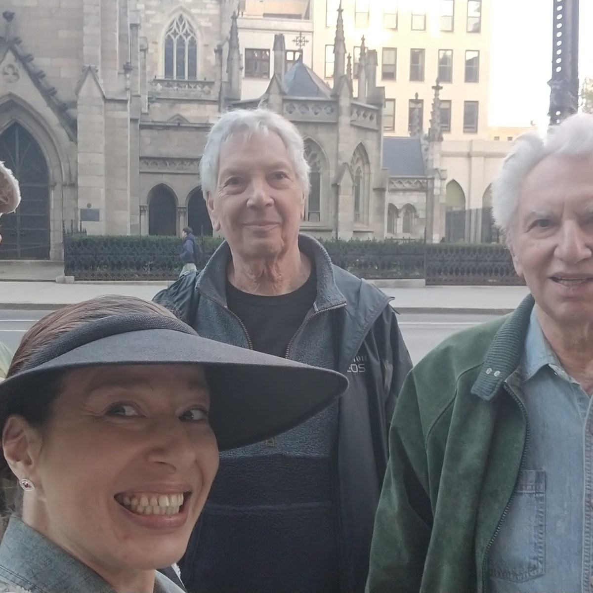 Ken Jacobs “Up the Illusion” opening reception, mini interview and the TRUE name of the “wiggle gif” format revealed.. (edit&nbsp;5/2/23)